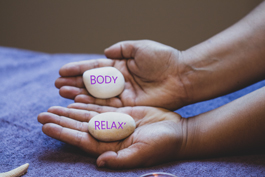 body relax massage galet vannes